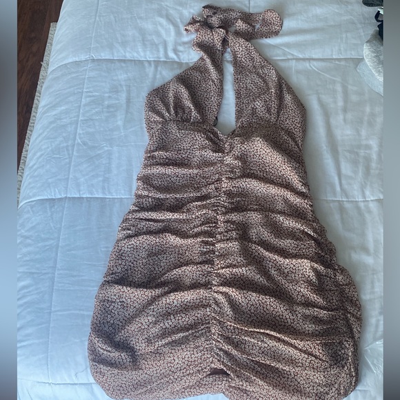 Never worn Body-con - Picture 1 of 2